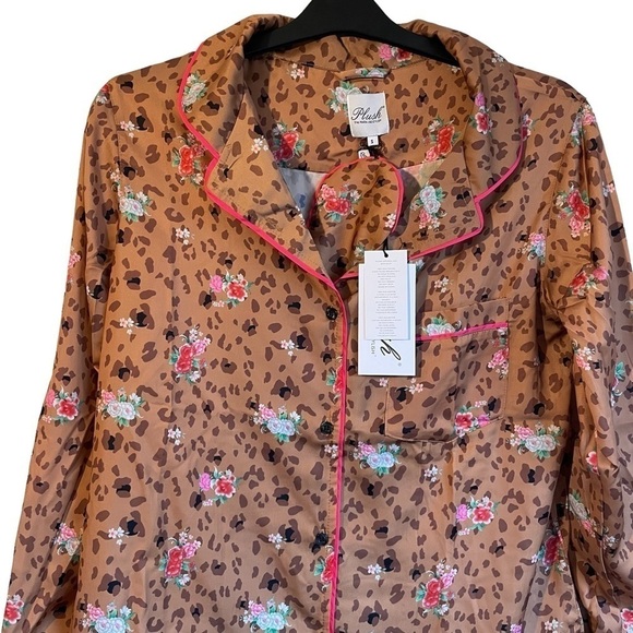 Plush Apparel 3 piece Satin Pajama & Eye Mask Set Florals and Animal Print NWT - Picture 4 of 15